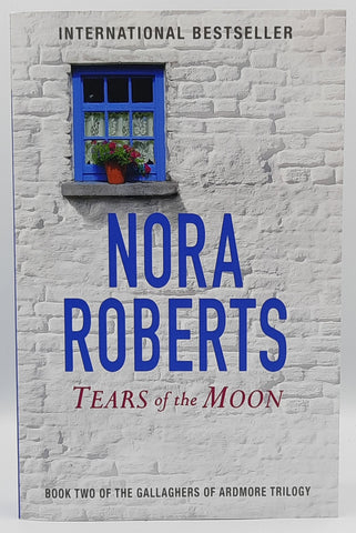 Tears Of The Moon by Nora Roberts